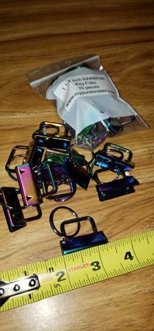 1 1/4 inch Rainbow Keyfob Hardware (Pack of 10)