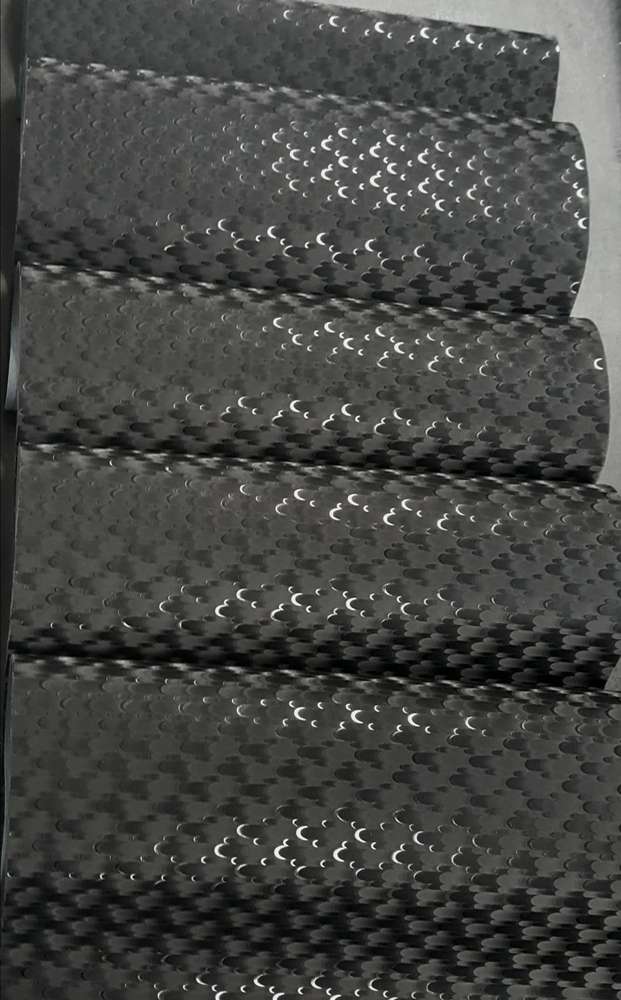 Crescent Black Vinyl