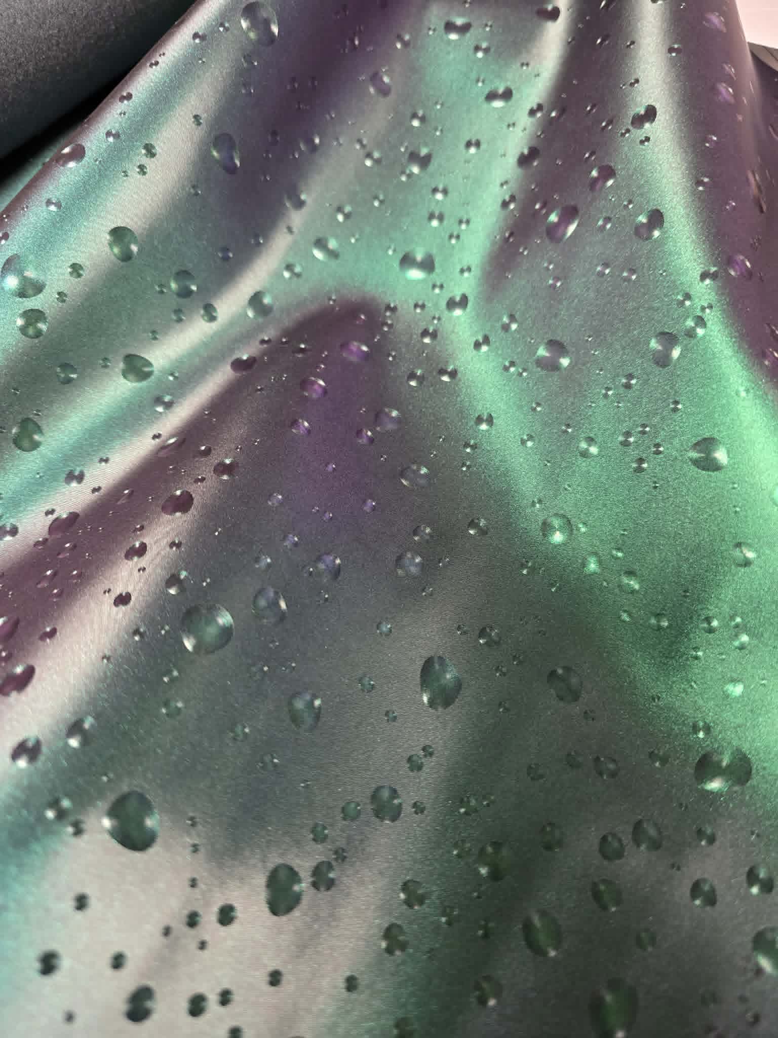 Green to Purple 3D Rain Drops Vinyl